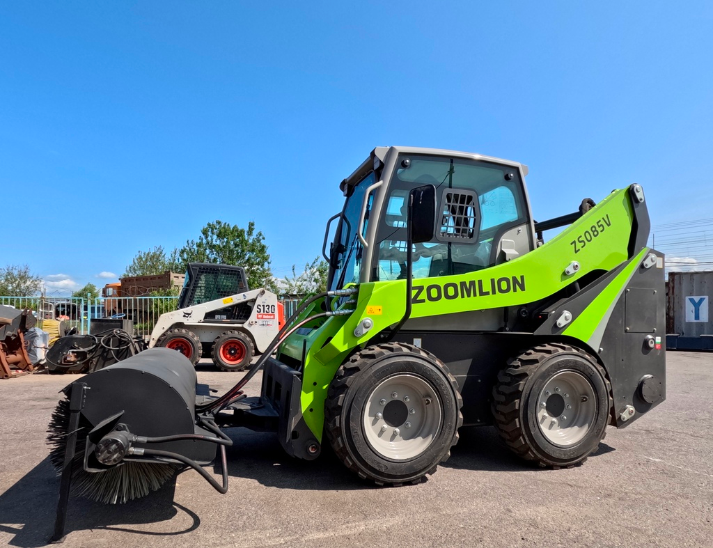 Телескопический погрузчик